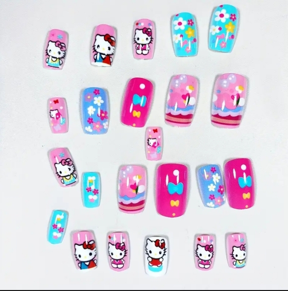 Hello Kitty Cute Pastel Reusable Press-on Nail Kit W/Jelly Tab Sheet & Nail File - Picture 2 of 9